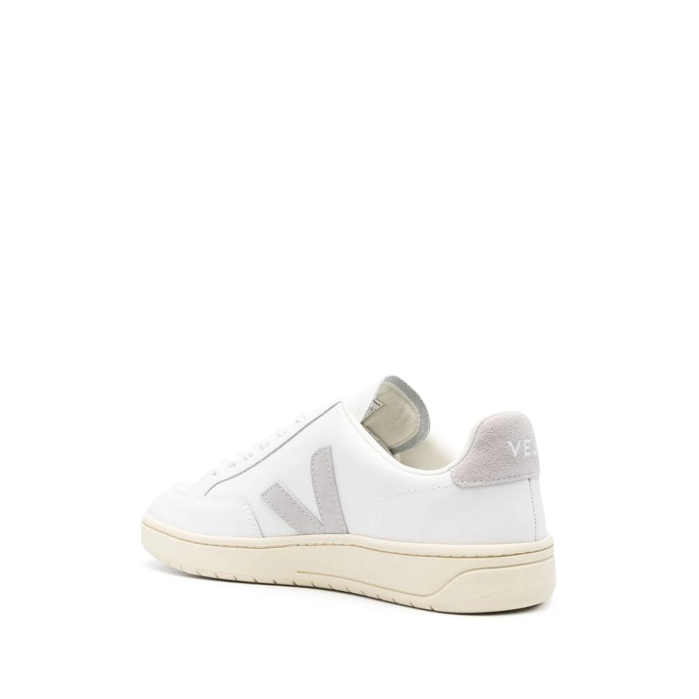 Veja Witte Sneaker met Suède Inzetstukken White Heren