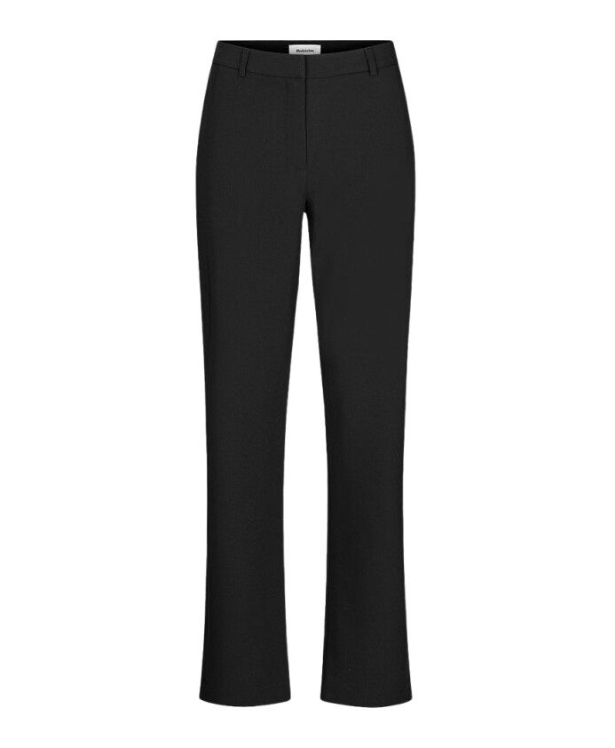 wijde-zwarte-broek-hoge-taille