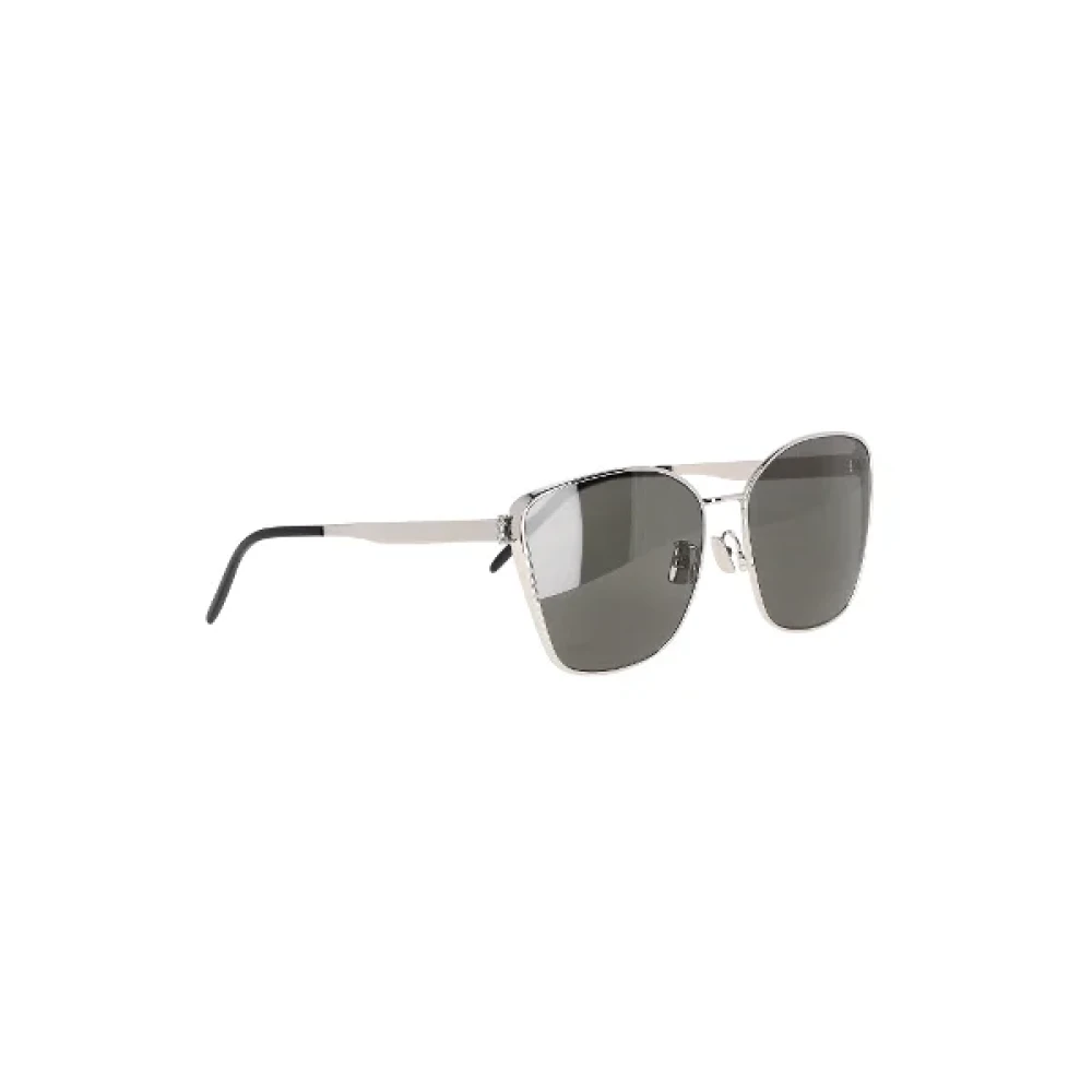 Saint Laurent Vintage Pre-owned Metal sunglasses Gray Dames