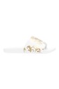sandales-blanches-a-la-mode-en-pu