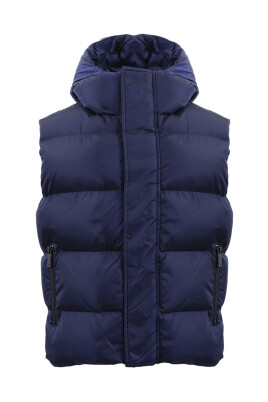 veste-sans-manches-a-capuche