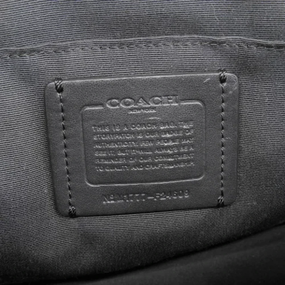 Coach Pre-owned Fabric handbags Gray Dames
