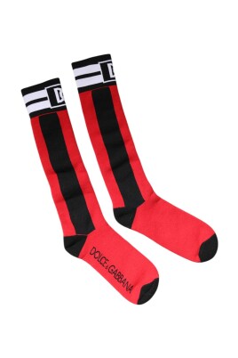 striped-kneehigh-socks