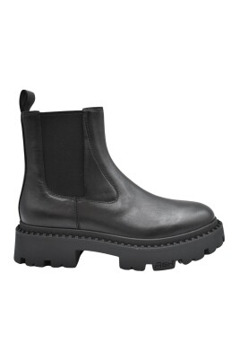 genesis-01-black-leather-chelsea-boots