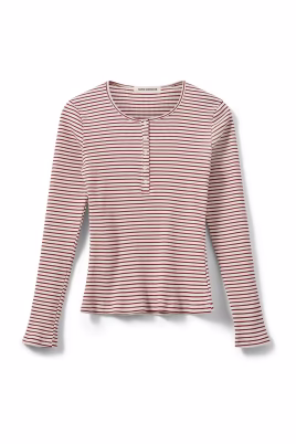 rot-gestreiftes-langarm-t-shirt