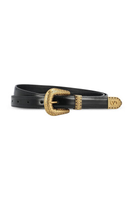 black-leather-belt-with-adjustable-buckle