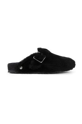 shearling-buckled-strap-sandals