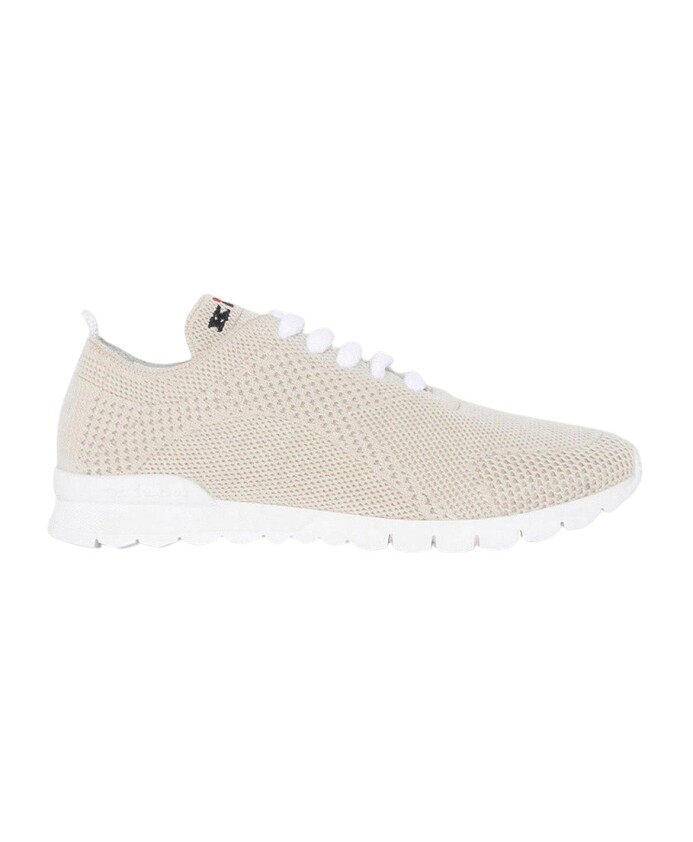 baskets-en-cachemire-beige-modele-fit