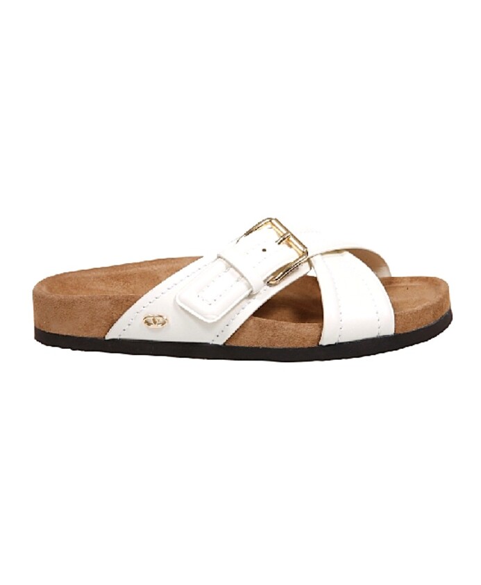 casual-sneakers-for-everyday-wear
