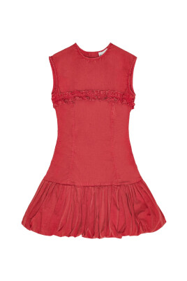 red-sleeveless-flared-skirt-dress
