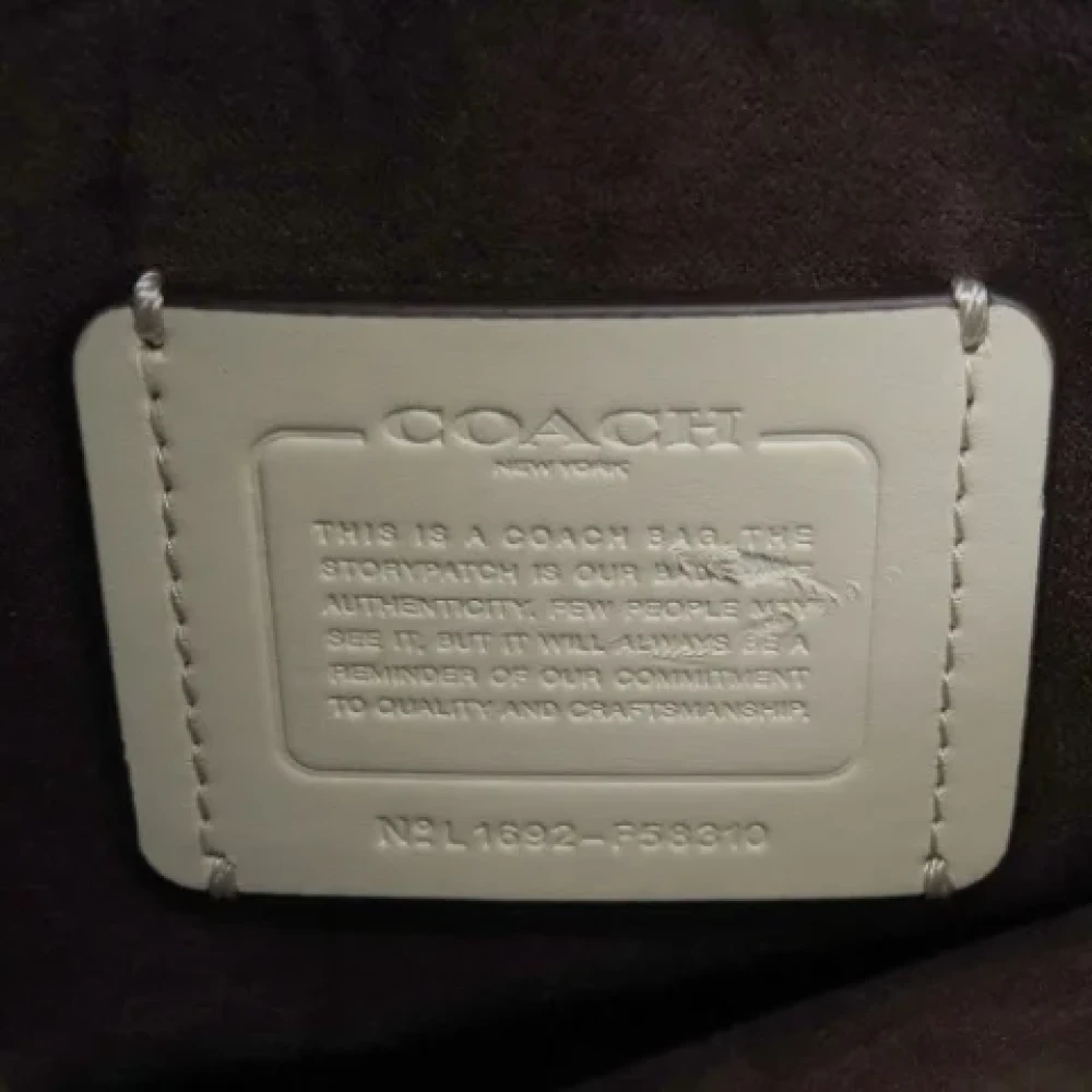 Coach Pre-owned Canvas handbags Beige Dames