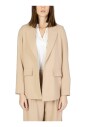 beige-lapel-collar-blazer
