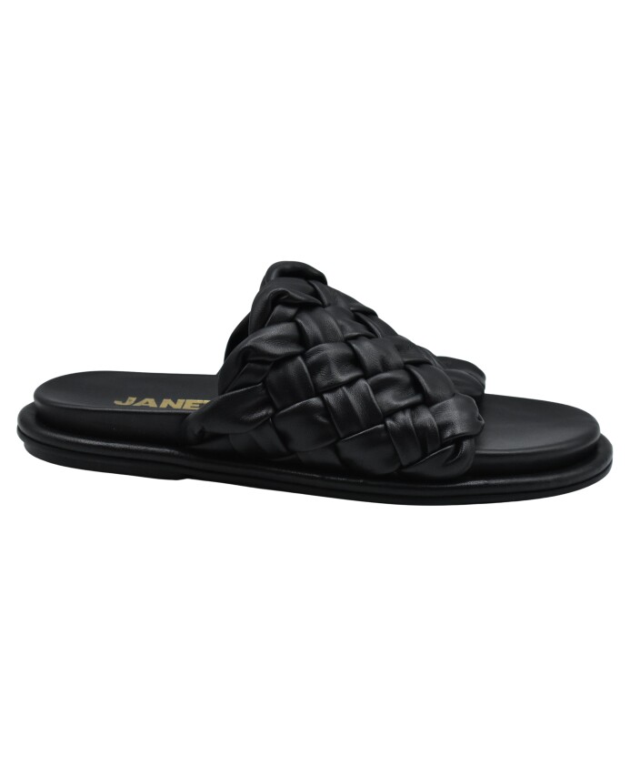 black-laced-shoes-for-women
