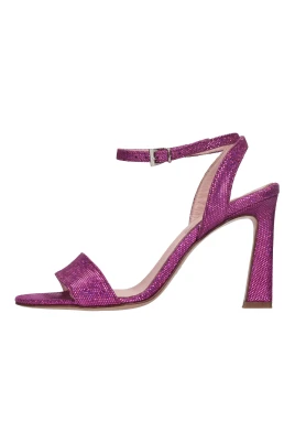 3655 Sandal