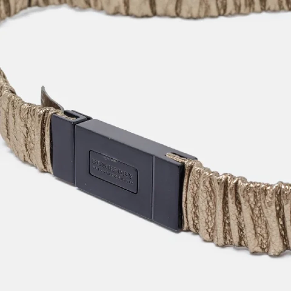 Burberry Vintage Pre-owned Leather belts Yellow Dames