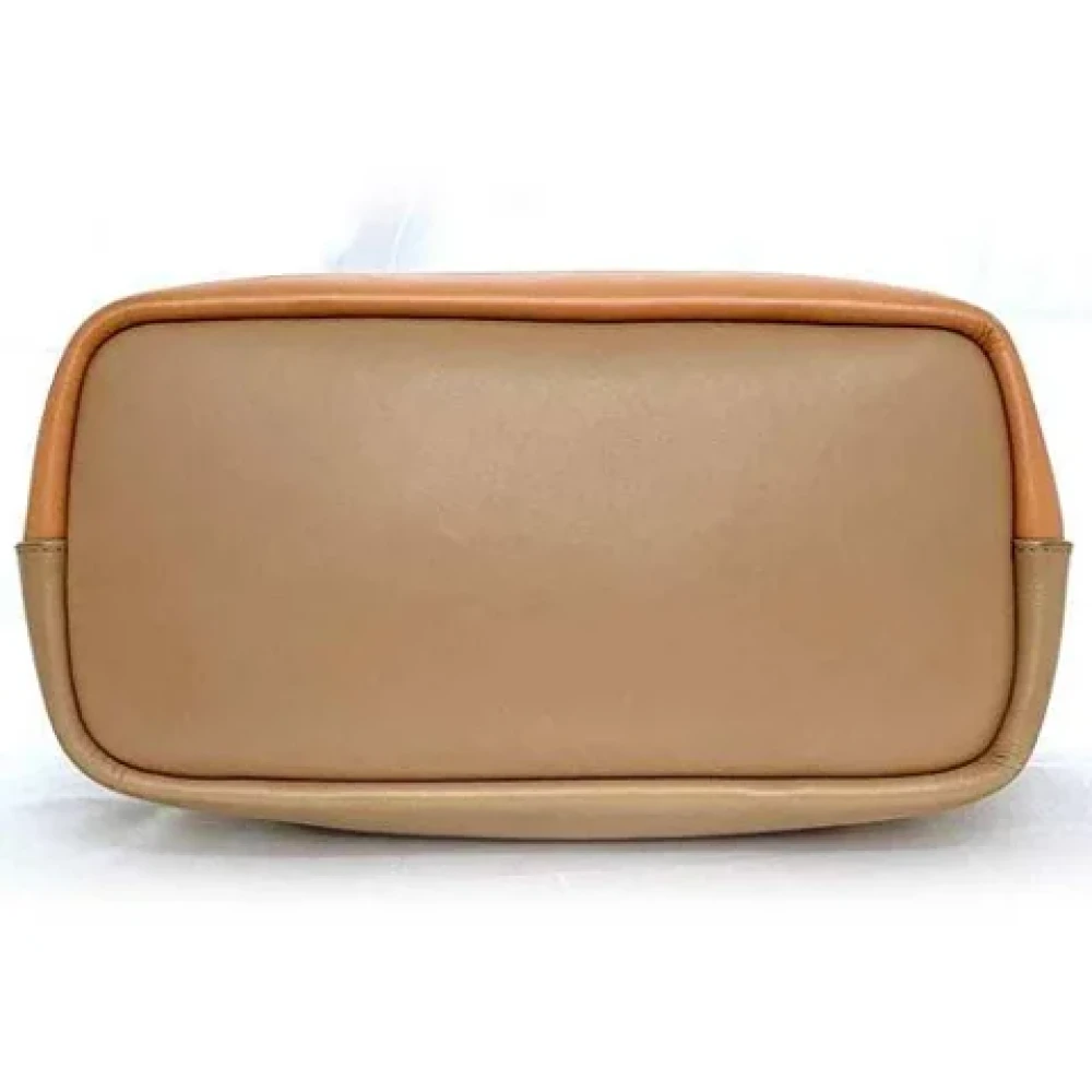 Chloé Pre-owned Leather handbags Beige Dames