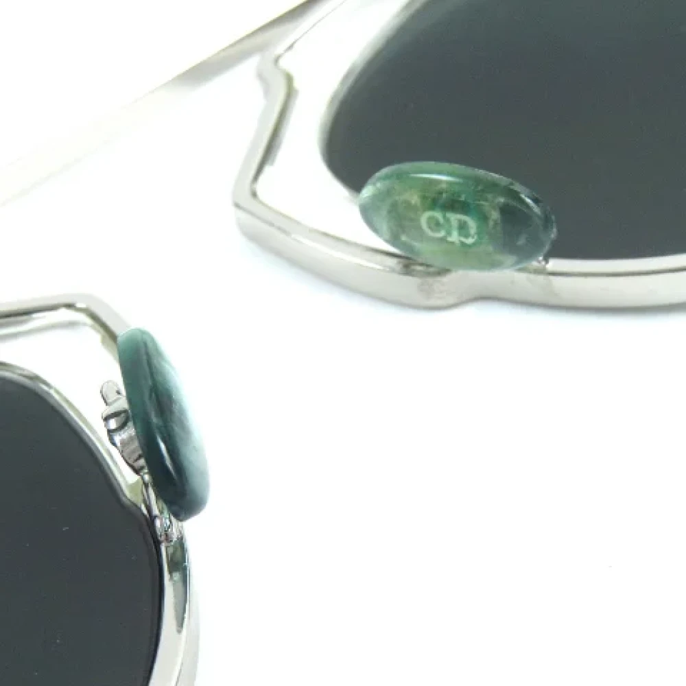 Dior Vintage Pre-owned Metal sunglasses Gray Heren