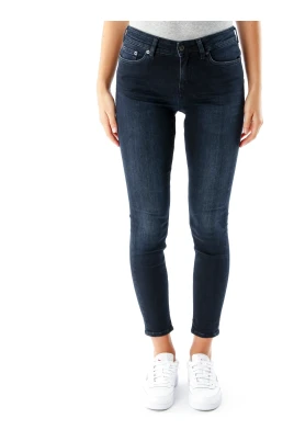 NEED Skinny Jeans