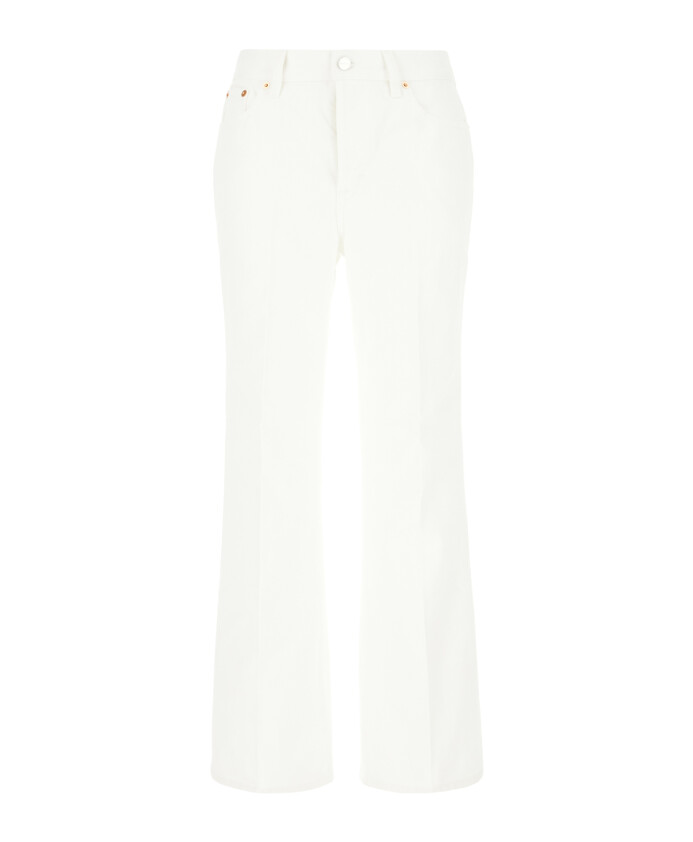 classic-denim-jeans-for-everyday-wear