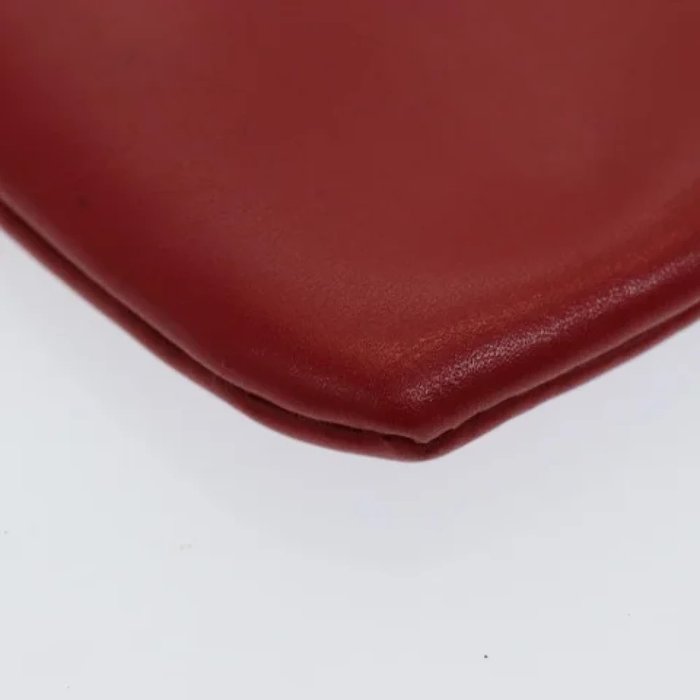 Givenchy Pre-owned Leather pouches Red Dames