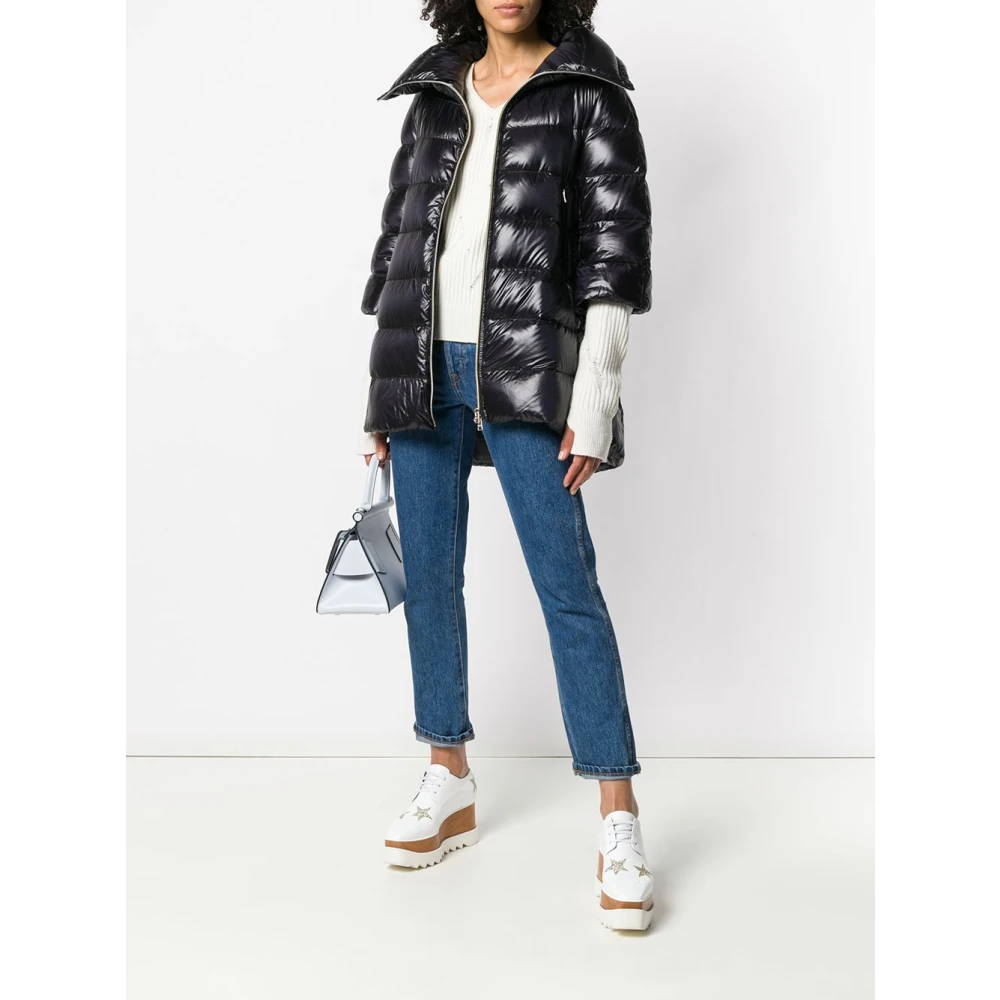 Herno Zwarte Puffer Voorkant Geritste Jas Black Dames