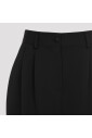 jupe-noire-elegante-en-laine