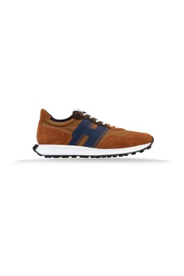 mens-lace-up-sneakers