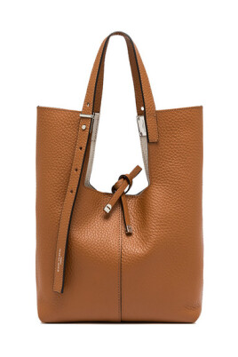 karamel-sand-crossbody-taske