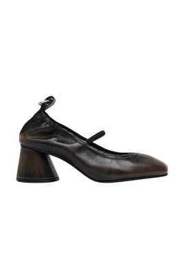 Rhiane Pumps
