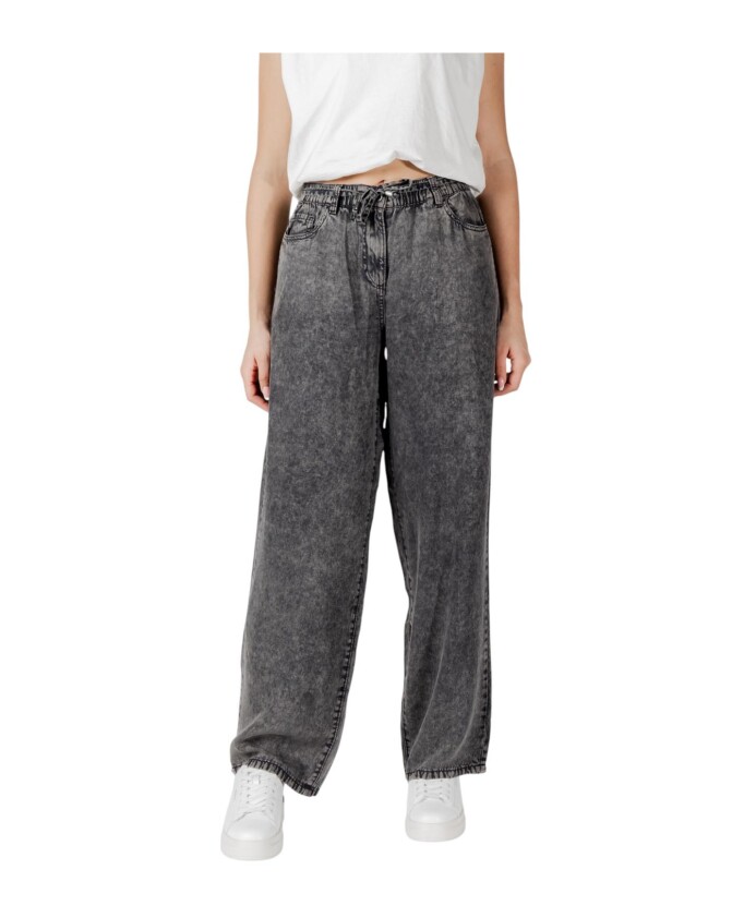 jean-taille-haute-noir-a-cordon
