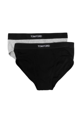 Set med två briefs