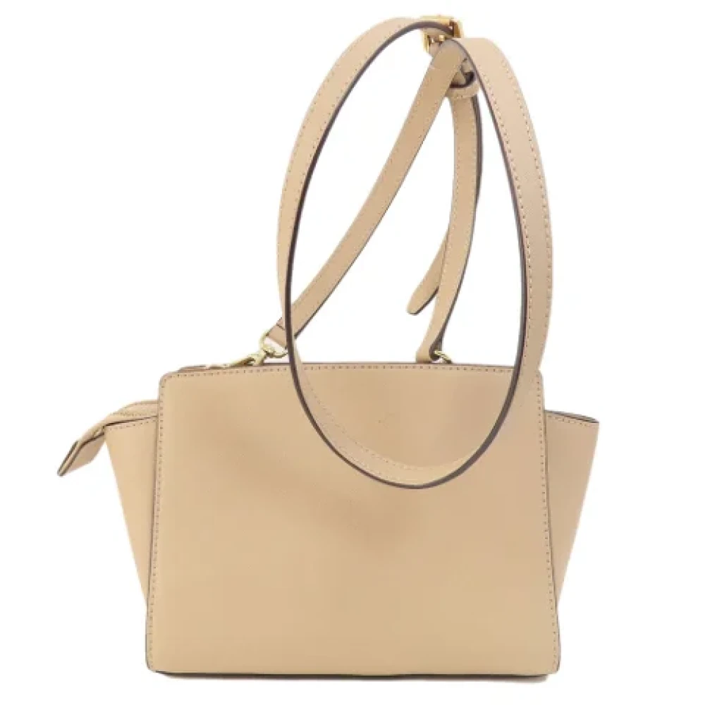 Michael Kors Pre-owned Plastic shoulder-bags Beige Dames