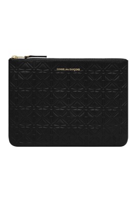 black-leather-wallet-with-zip-closure