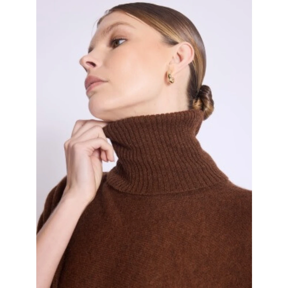 Berenice Turtle Neck Cashmere Poncho Brown Dames