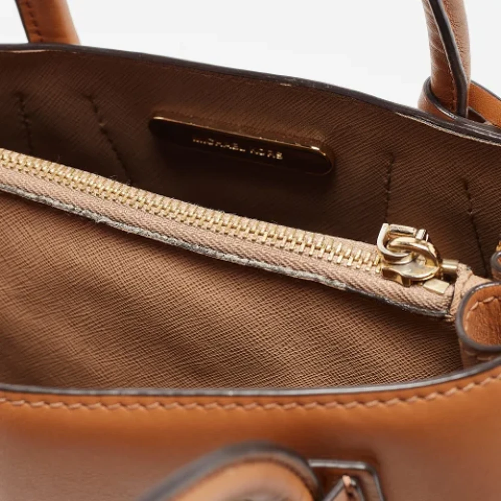 Michael Kors Pre-owned Leather totes Brown Dames