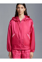 vestes-fuchsia-avec-capuche-ajustable