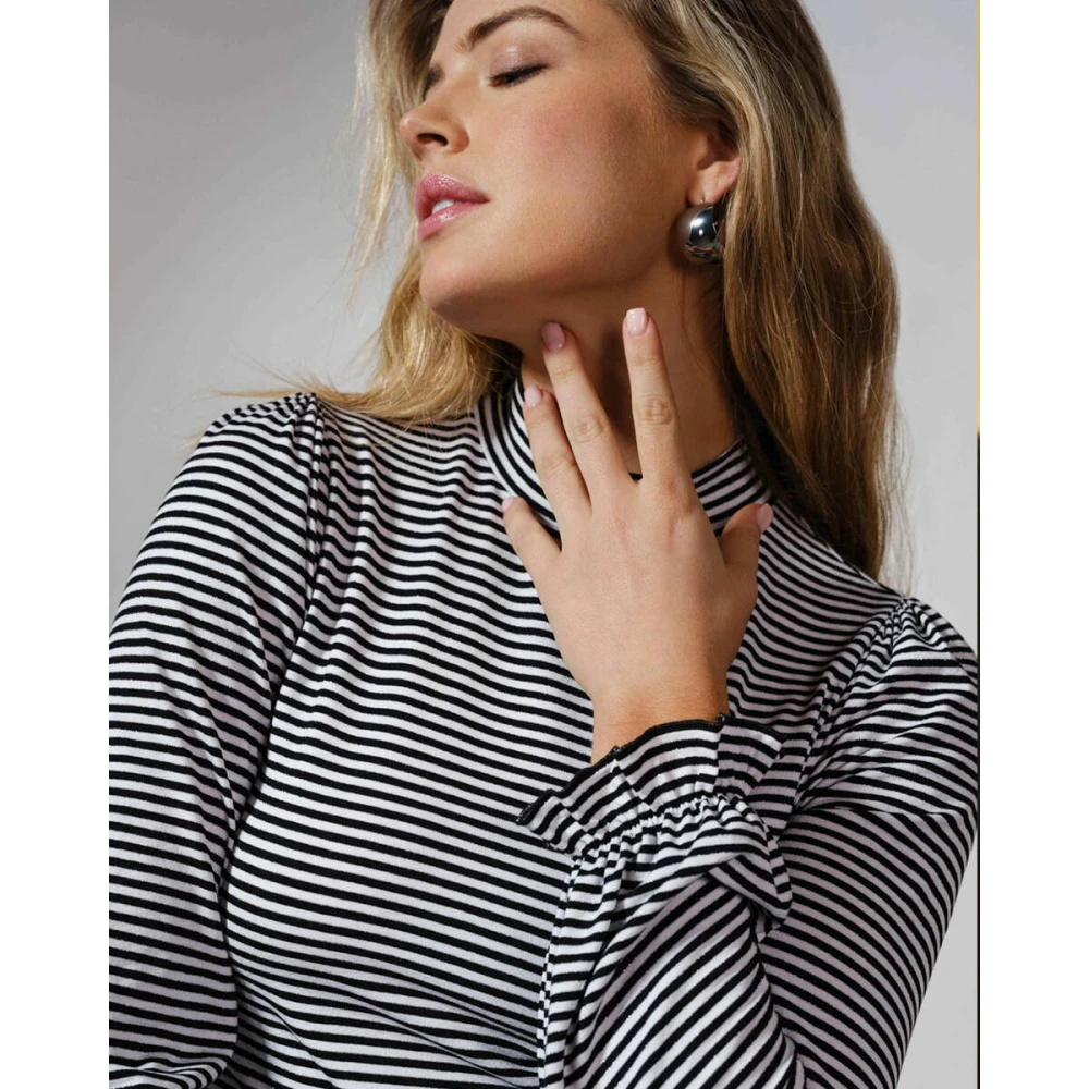 Tramontana Gestreepte Lurex Top Lange Mouw Black Dames