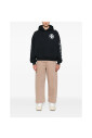 sweat-a-capuche-noir-avec-poche-avant