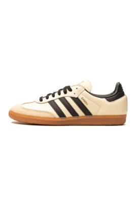 cream-white-sand-strata-sneakers