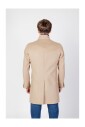 manteau-beige-col-v-a-revers