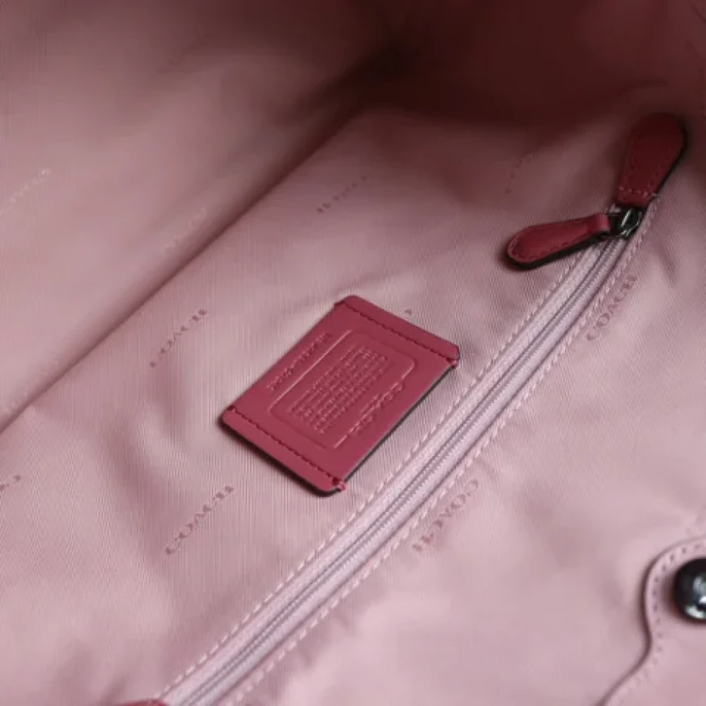 Coach Pre-owned Fabric handbags Pink Dames