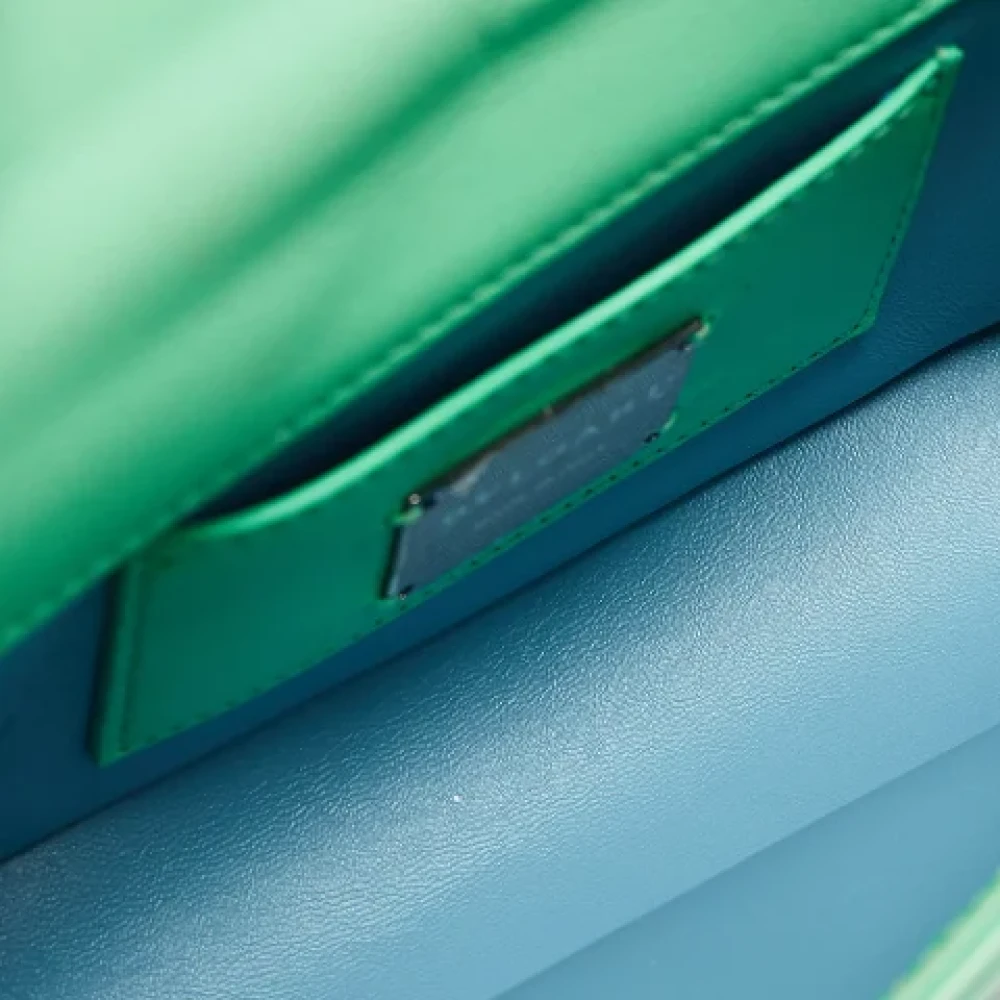 Bvlgari Vintage Pre-owned Leather crossbody-bags Green Dames