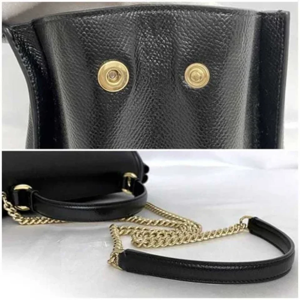 Salvatore Ferragamo Pre-owned Leather handbags Black Dames