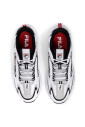 white-leisure-sneakers-for-men