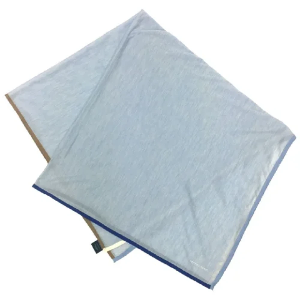 Hermès Vintage Pre-owned Cashmere scarves Blue Dames