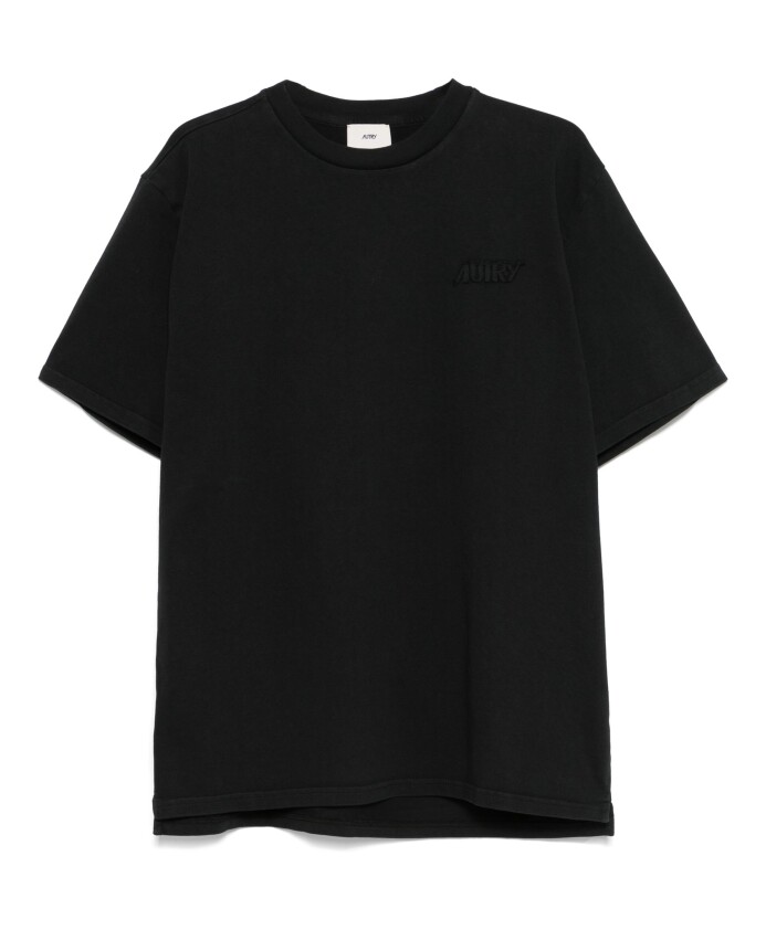 black-crew-neck-logo-patch-t-shirt