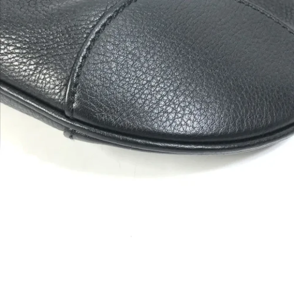 Salvatore Ferragamo Pre-owned Leather shoulder-bags Black Dames