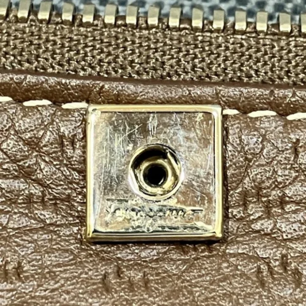 Salvatore Ferragamo Pre-owned Leather wallets Orange Dames