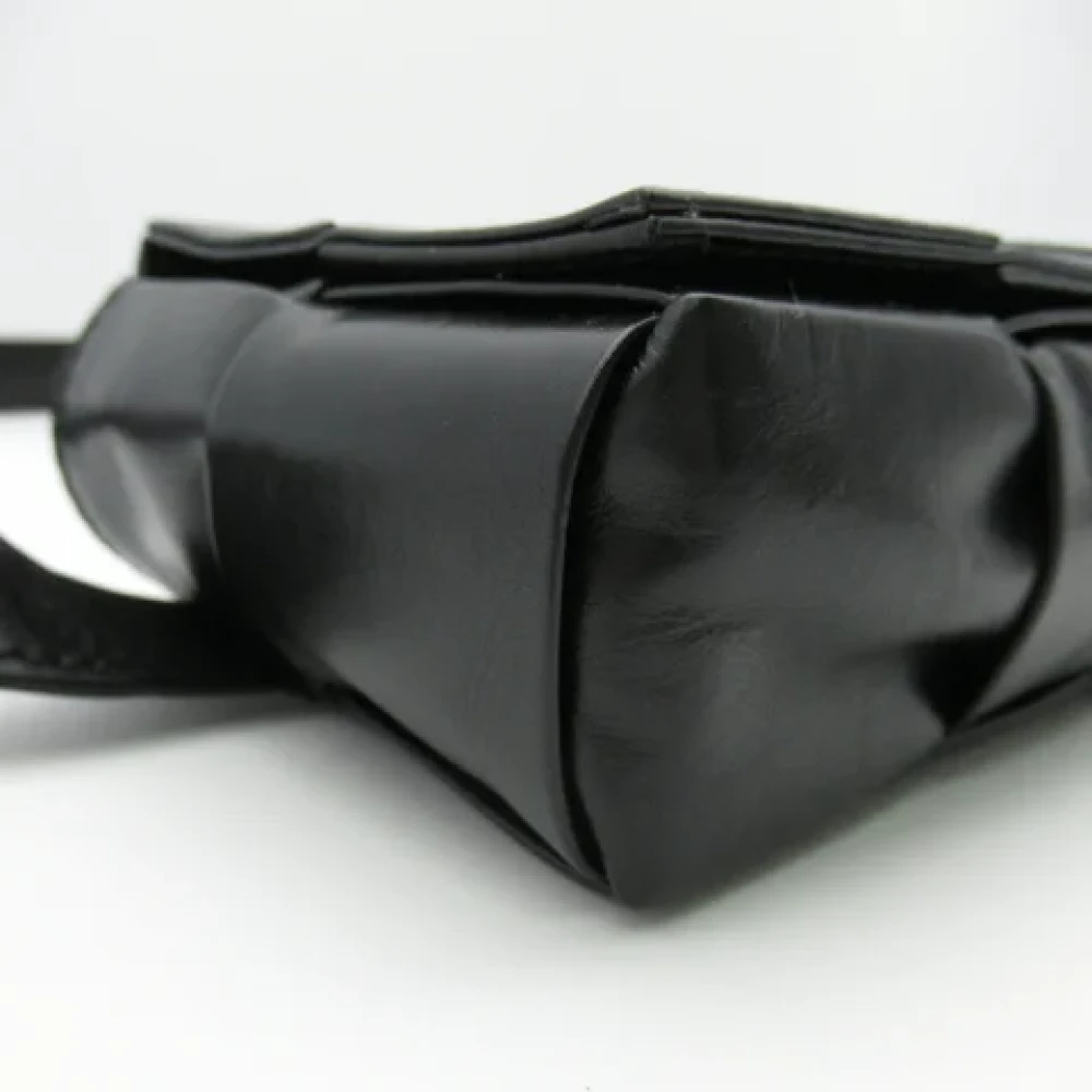 Bottega Veneta Vintage Pre-owned Leather crossbody-bags Black Dames