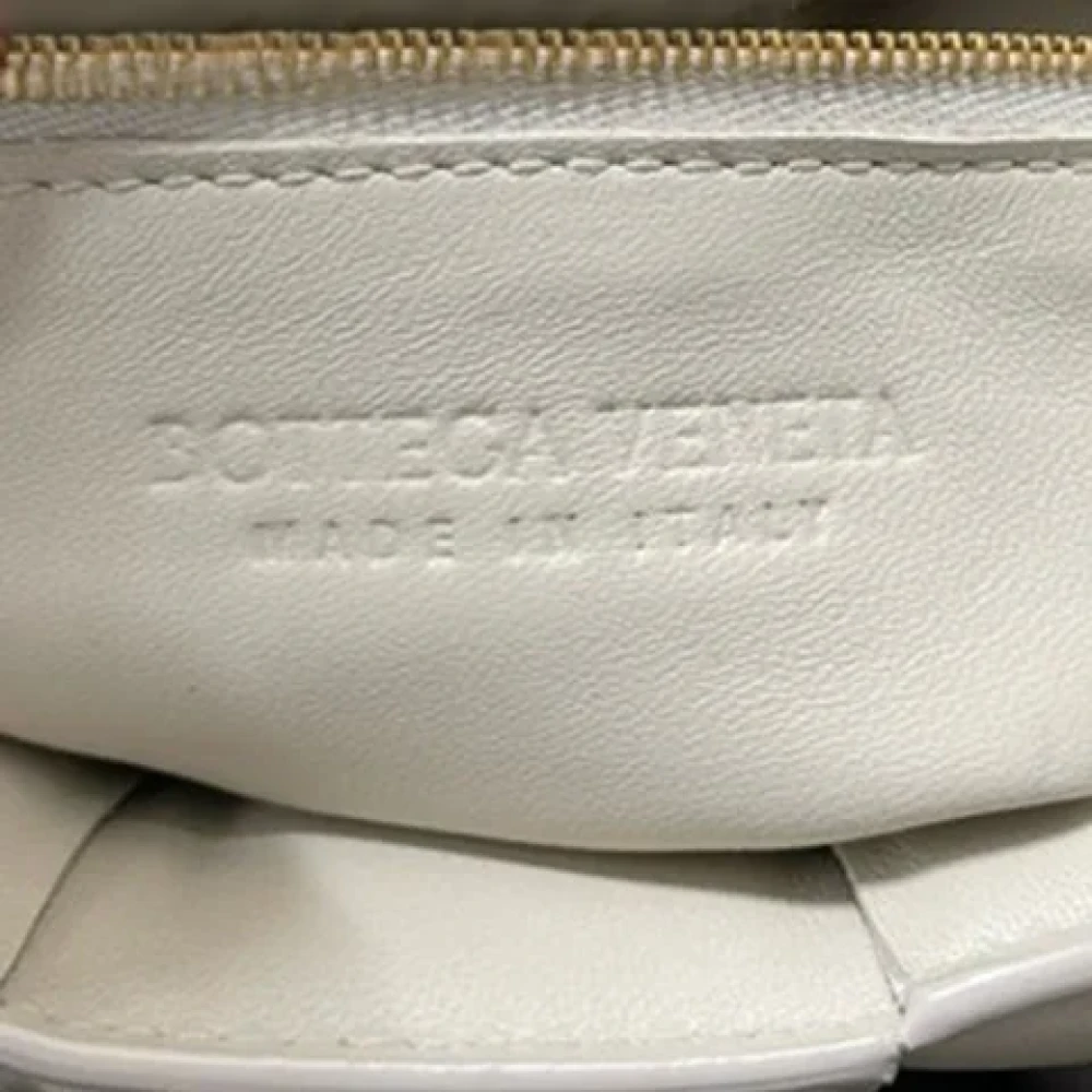 Bottega Veneta Vintage Pre-owned Leather shoulder-bags White Dames